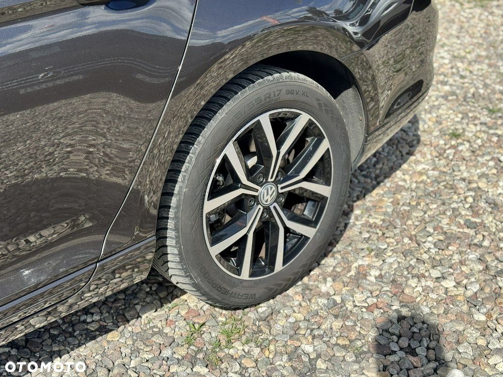 Volkswagen Passat 1.5 TSI EVO Comfortline - 10