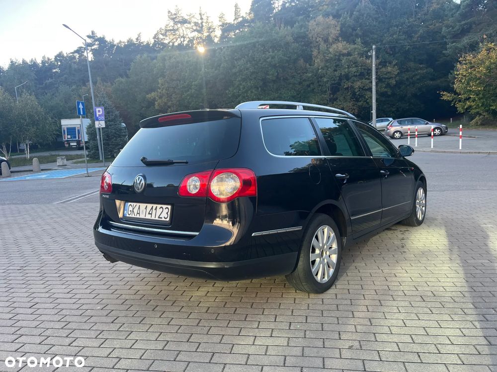 Volkswagen Passat - 3