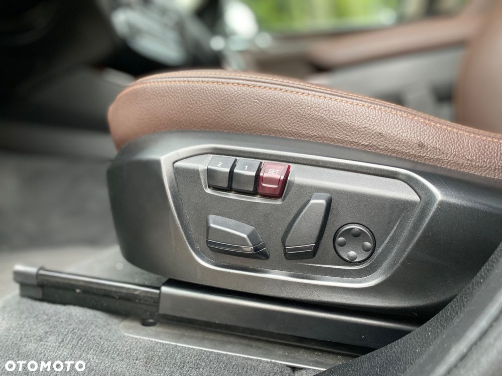 BMW X3 xDrive28i - 30