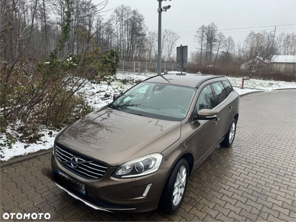 Volvo XC 60 D4 AWD Base - 8