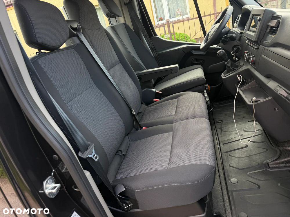 Renault Master - 15