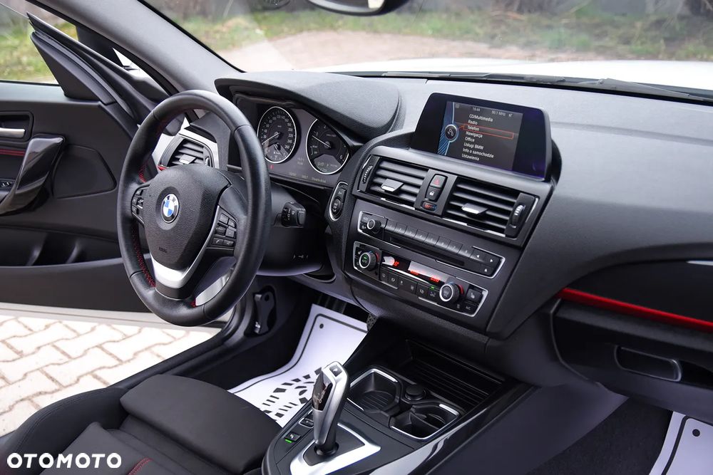 BMW Seria 2 218d Sport Line - 3