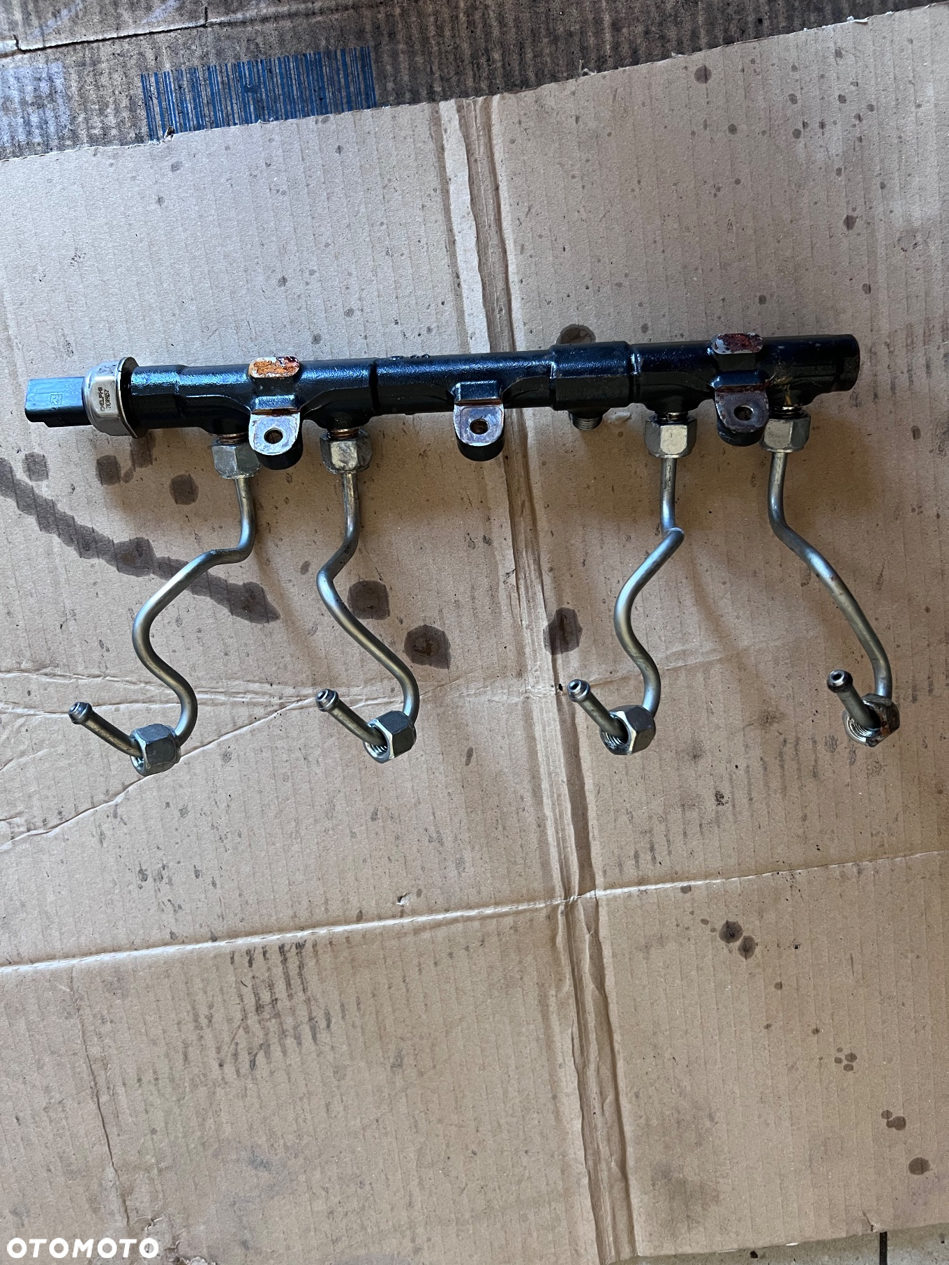 Listwa wtryskowa Renault Master III 175216547R - 2