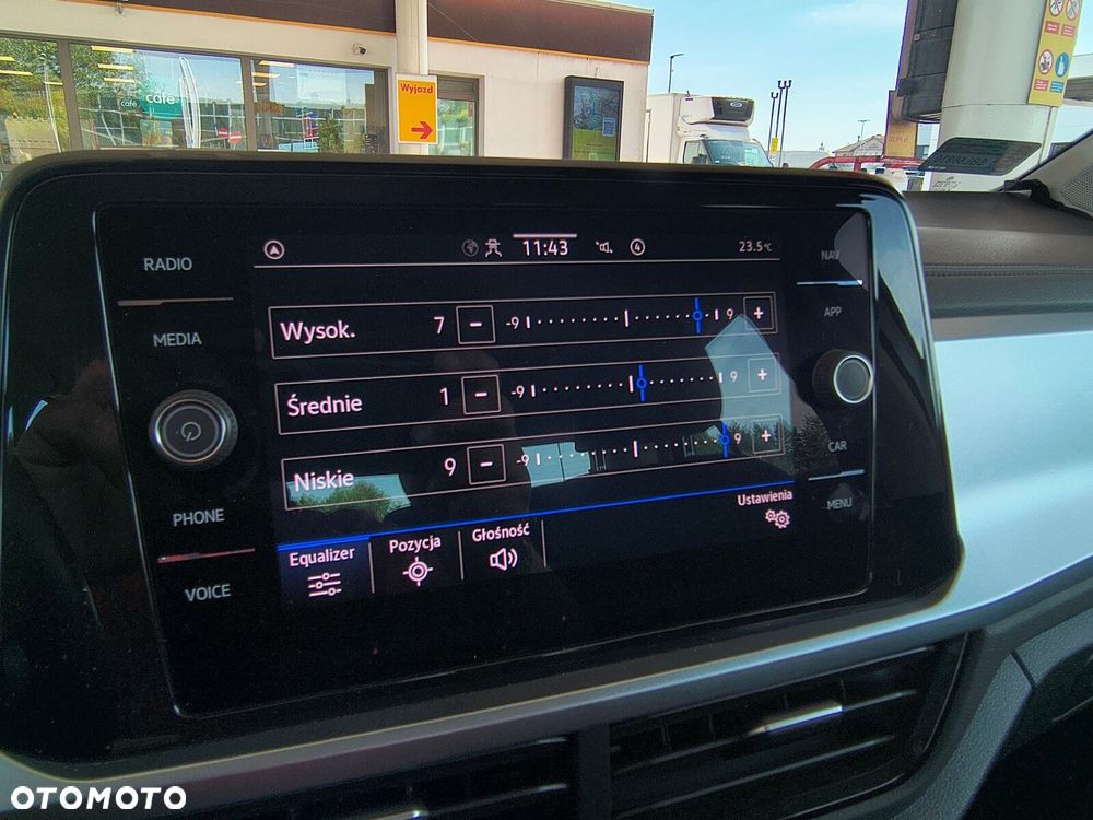Volkswagen T-Roc - 24