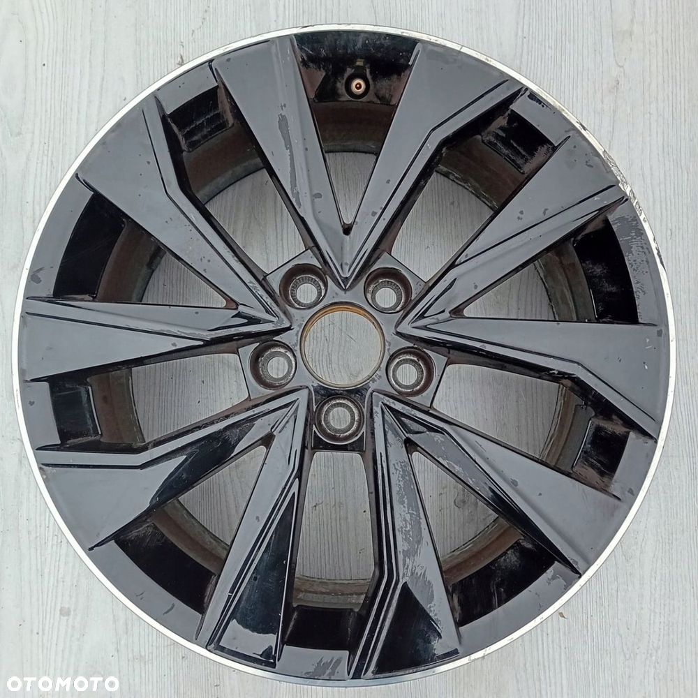 FELGA SKODA FABIA RAPID 7J 16 ET46 5x112 6V0601025D 6V0601025J - 1