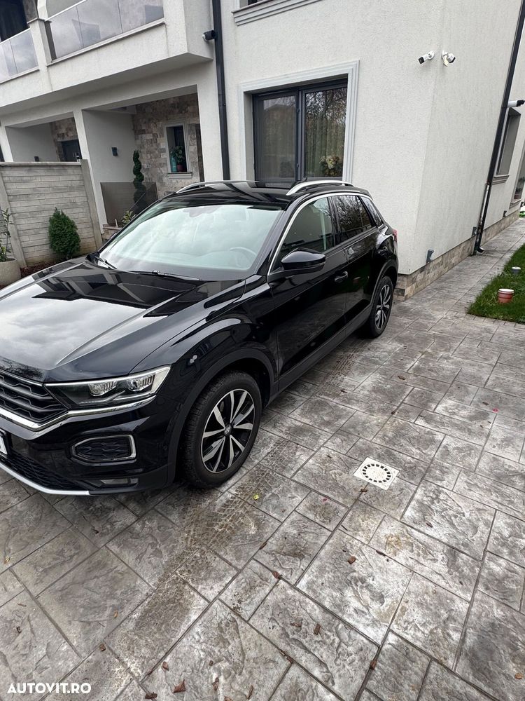 Volkswagen T-Roc - 2