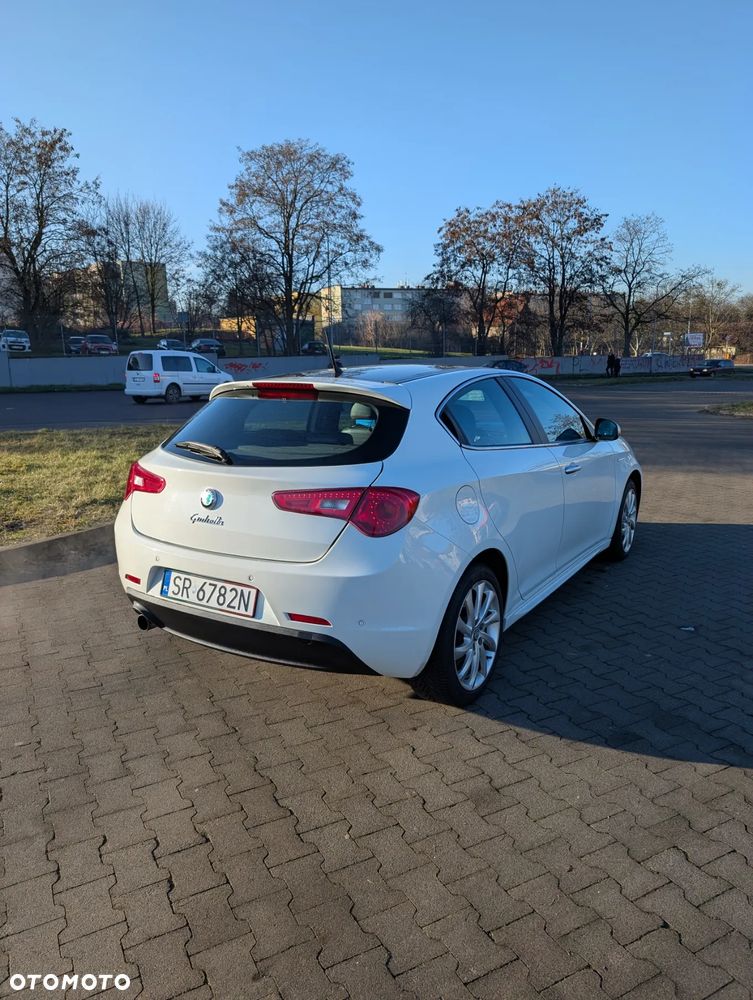 Alfa Romeo Giulietta 1.4 TB MultiAir Distinctive - 9