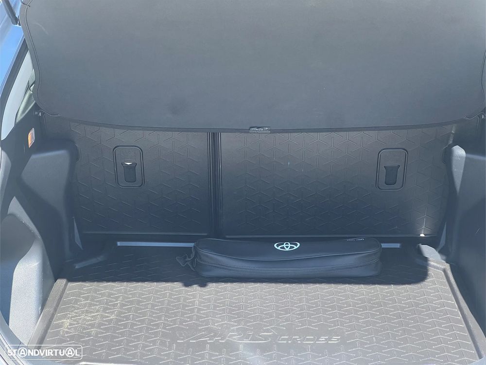Toyota Yaris Cross 1.5 Hybrid Comfort Plus - 8