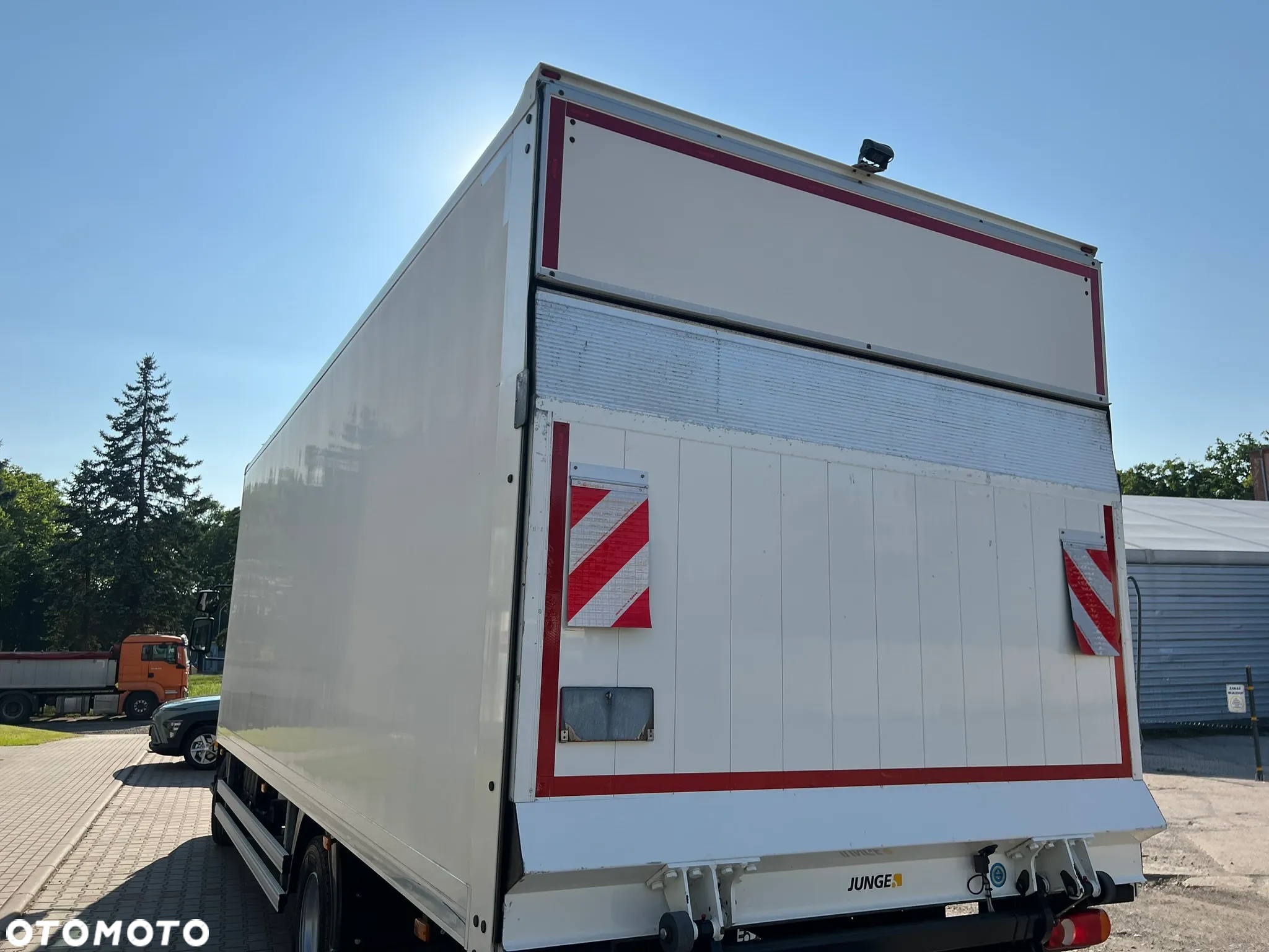 Volvo FL240 TYLKO 206 T km, 14 T ACC winda Niemcy - 5