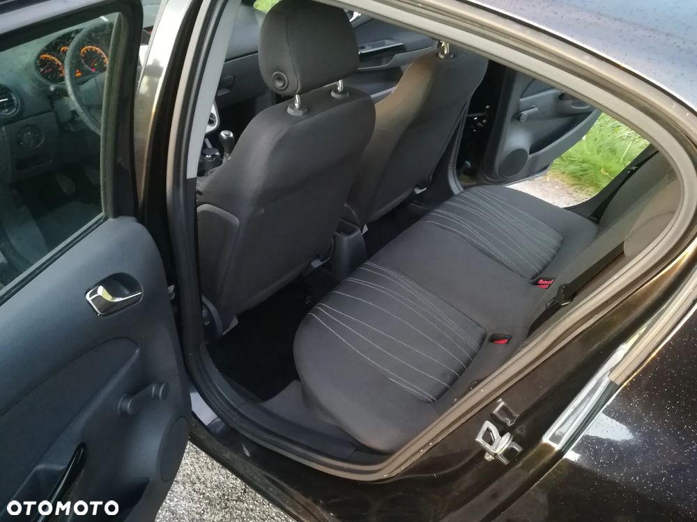 Opel Corsa 1.2 16V Cosmo - 10