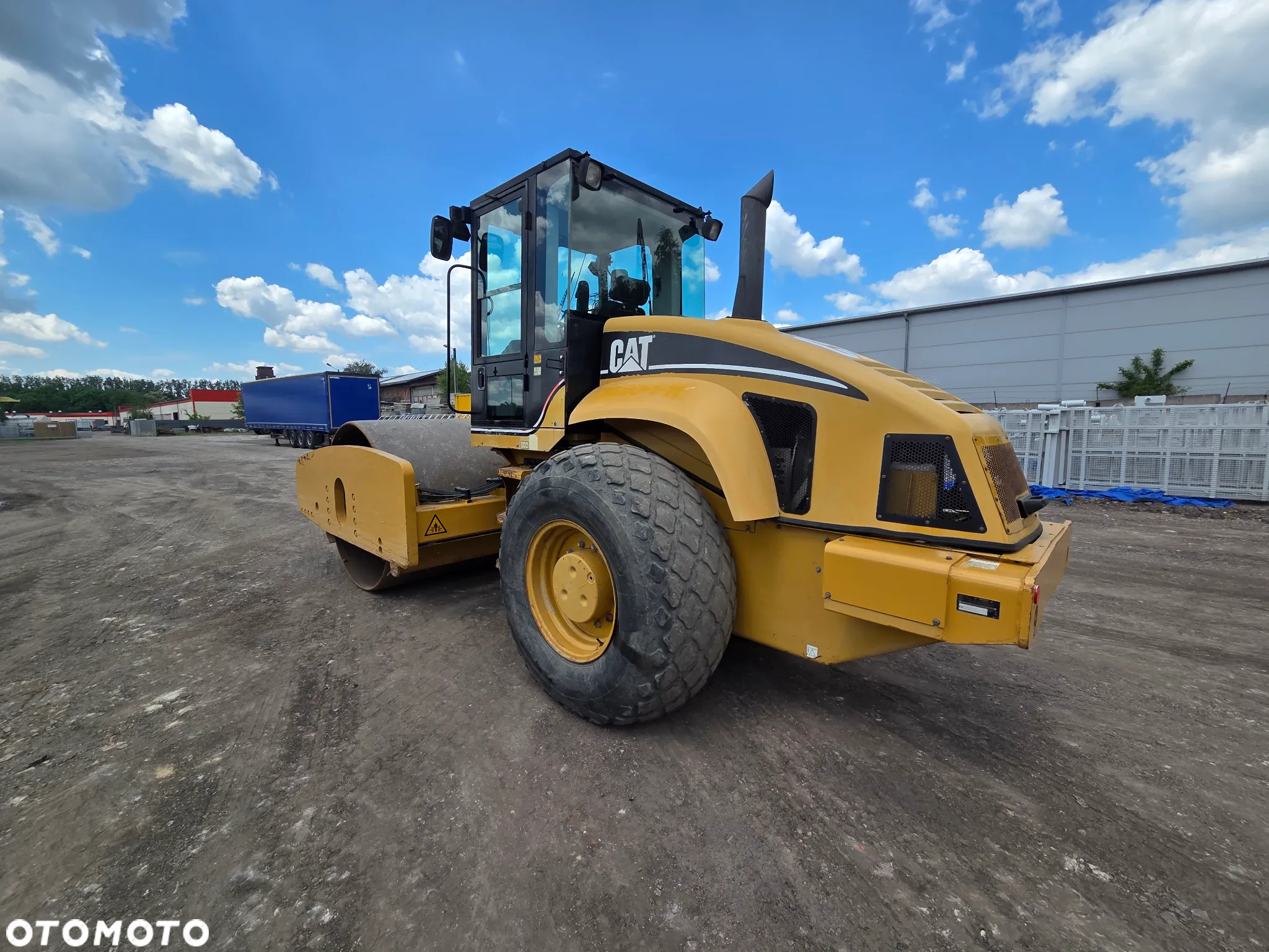 Caterpillar CAT 663 E - 5