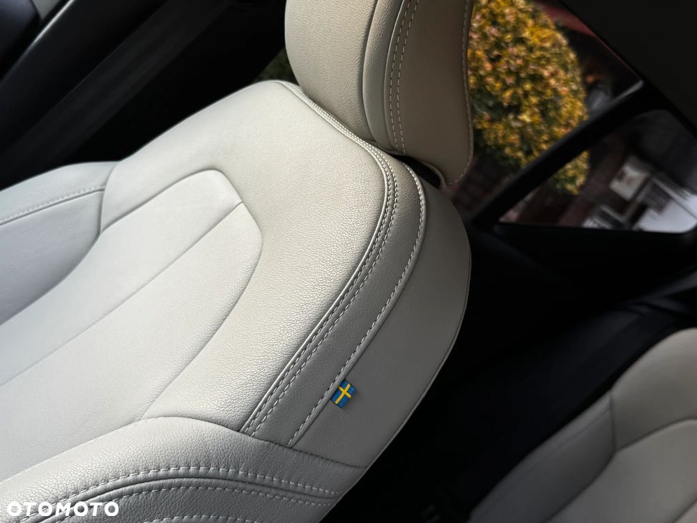 Volvo XC 40 T3 Geartronic Inscription - 37