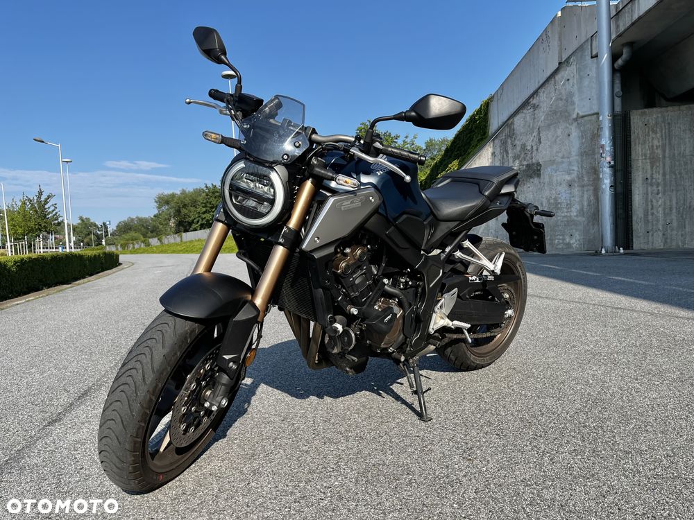 Honda CB - 3