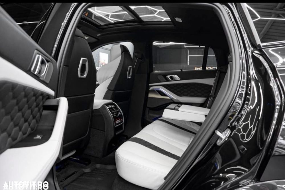 BMW X6 M Competition MHEV - 8