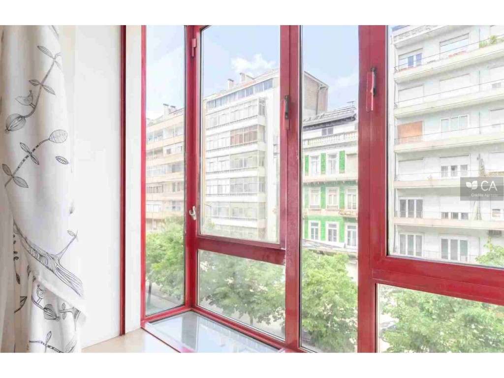 Apartamento T2 com elevador e lugar de estacionamento - Grande imagem: 5/12