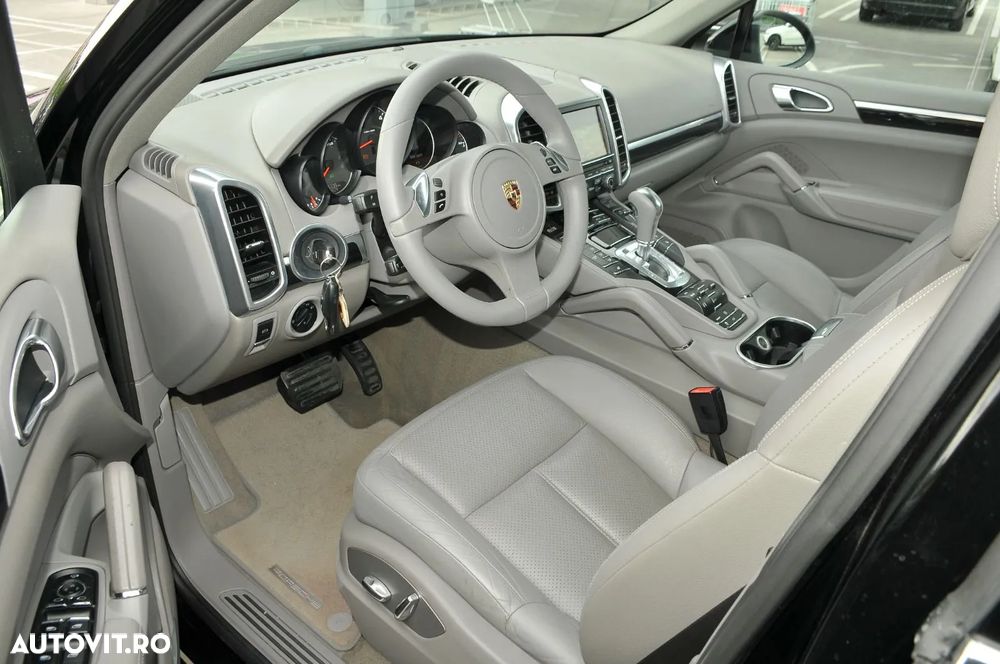 Porsche Cayenne 3.0TD TipTronic - 5