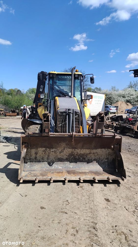 Volvo BL71 - 6