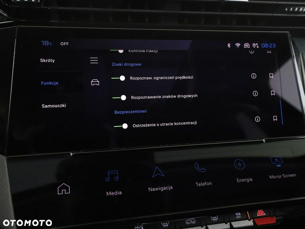 Peugeot 308 1.6 Hybrid PHEV Allure Pack EAT8 - 27