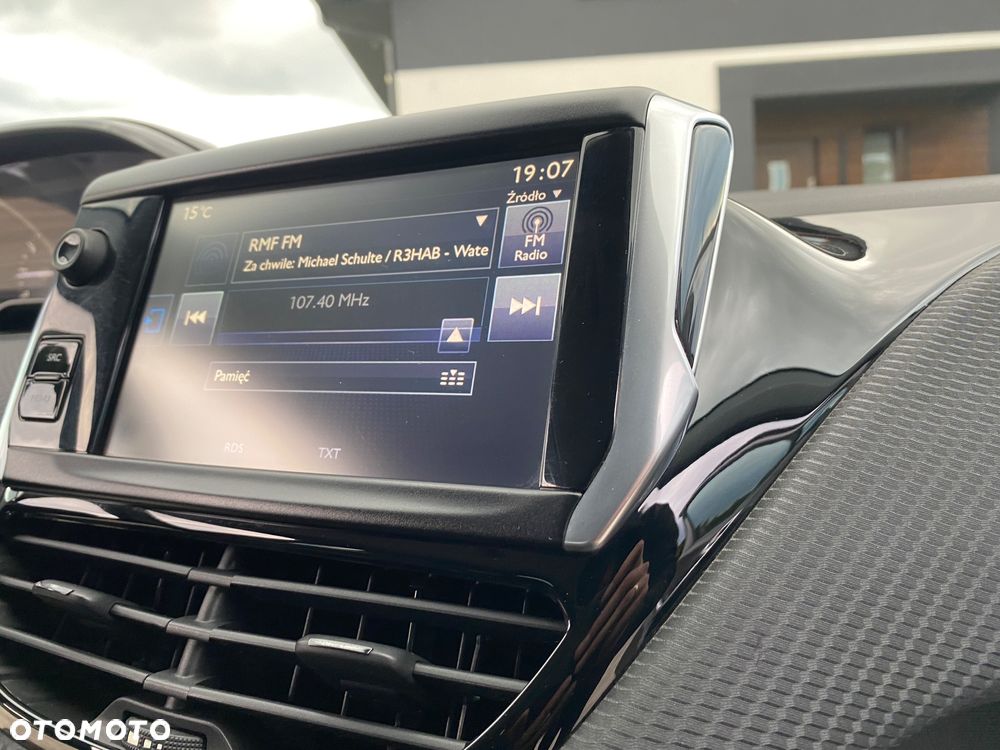 Peugeot 2008 1.2 Pure Tech GPF Crossway S&S - 19