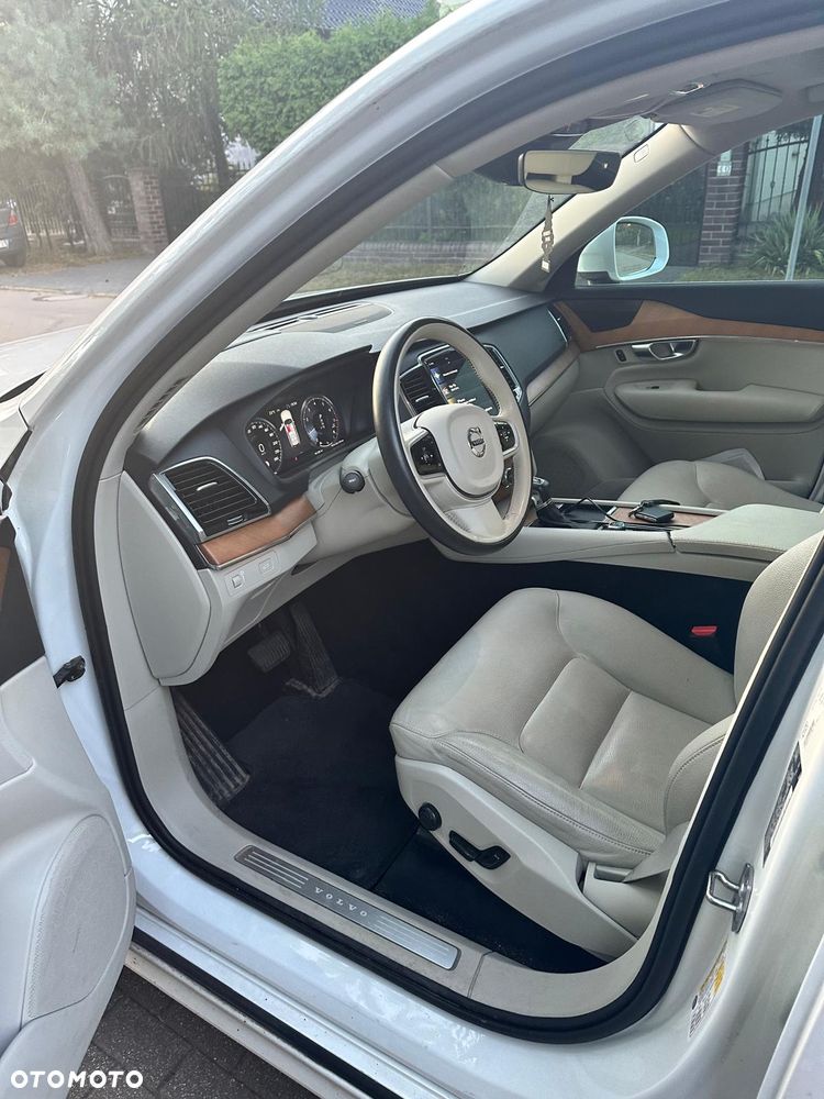 Volvo XC 90 T6 AWD Momentum - 9