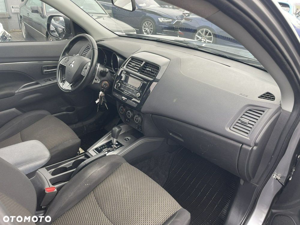 Mitsubishi ASX 2.0 4WD CVT Plus - 9