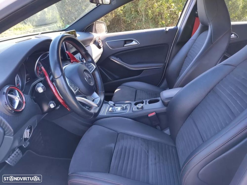 Mercedes-Benz A 45 AMG 4-Matic - 19