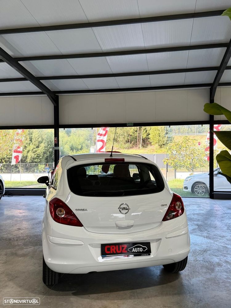 Opel Corsa 1.3 CDTi City - 15
