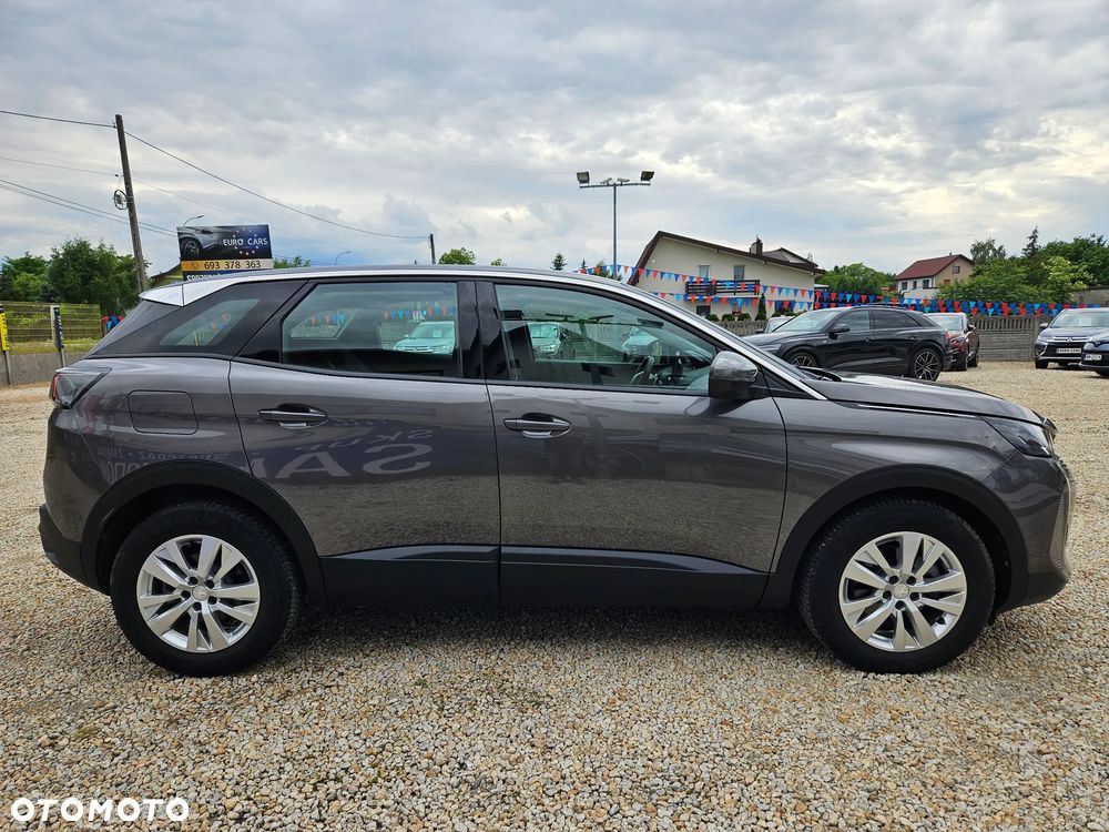 Peugeot 3008 1.2 PureTech Road Trip S&S EAT8 - 11