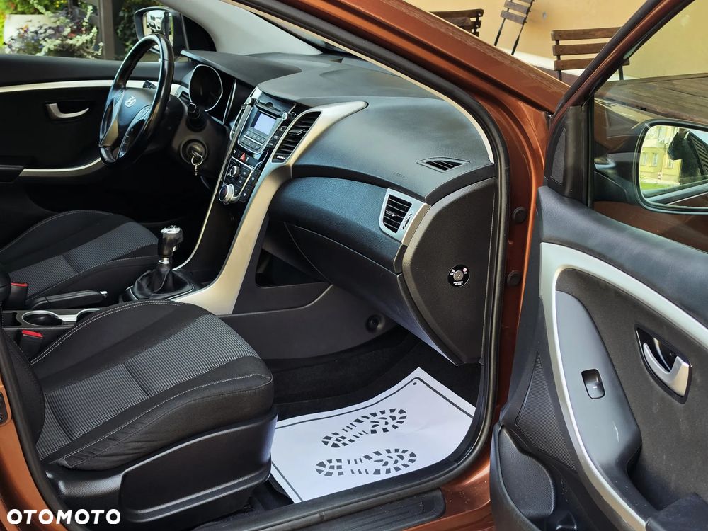 Hyundai i30 1.4 Comfort - 39