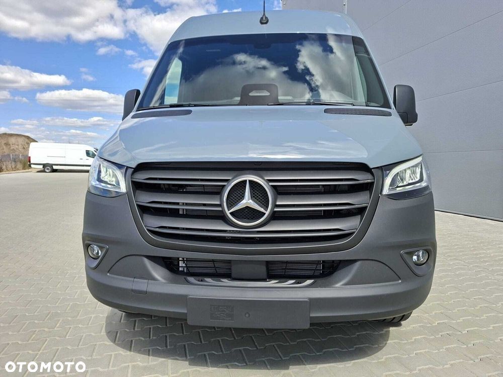 Mercedes-Benz Sprinter 317 CDI - 4
