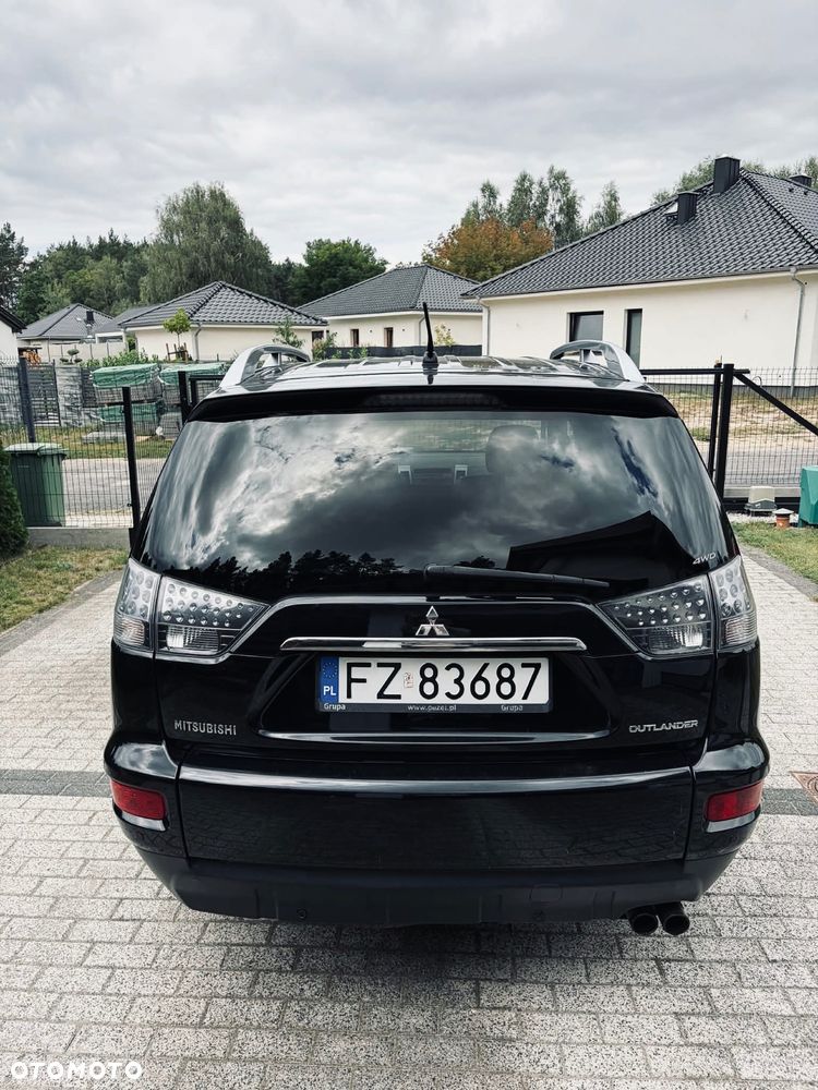 Mitsubishi Outlander 2.0 DID Intense - 10