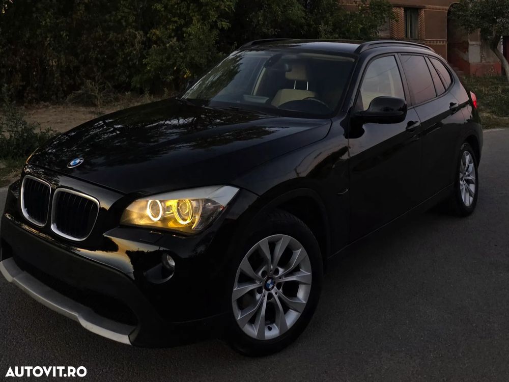 BMW X1 xDrive18d xLine - 10