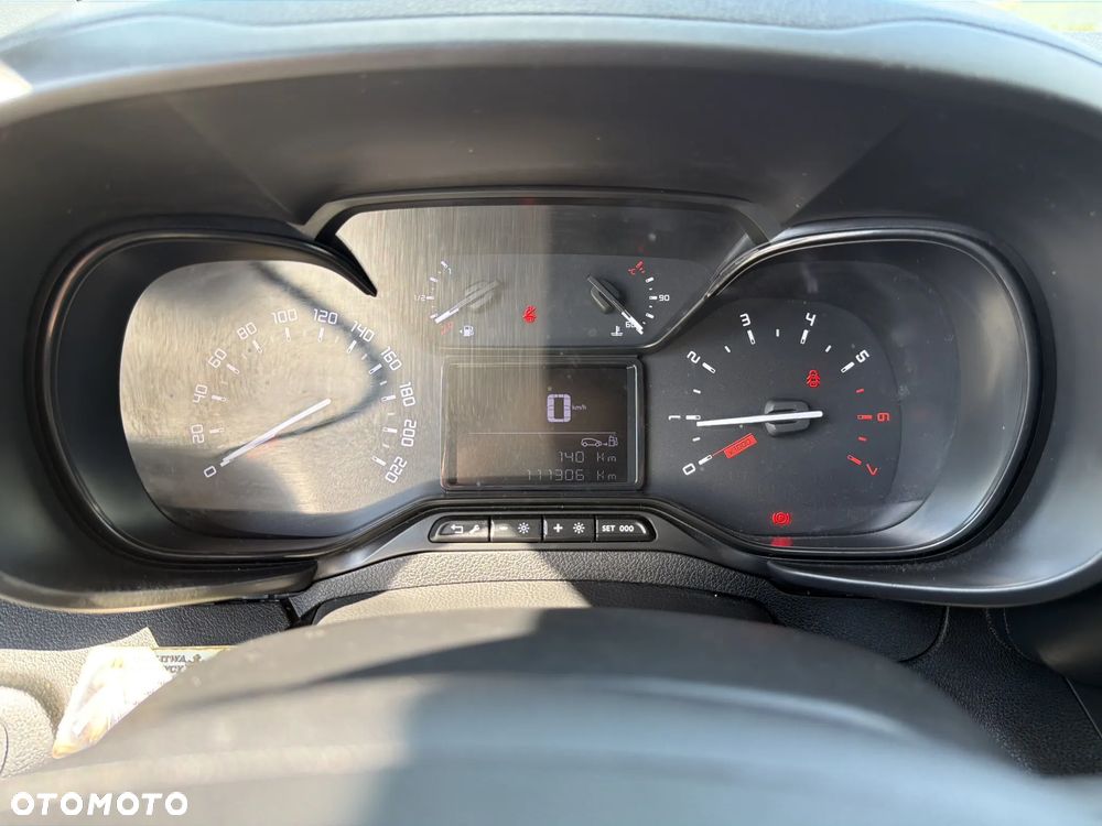 Toyota Proace City - 15