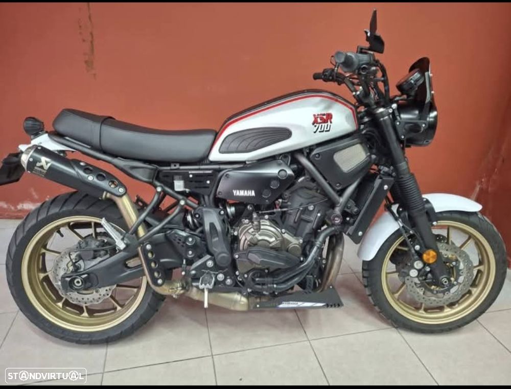 Yamaha XSR - 1