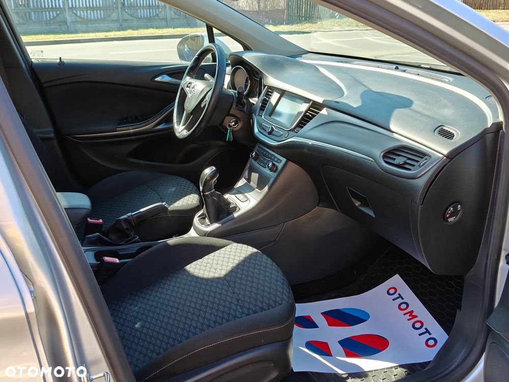 Opel Astra 1.6 CDTI Sport - 19