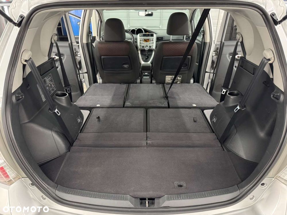 Toyota Verso - 35