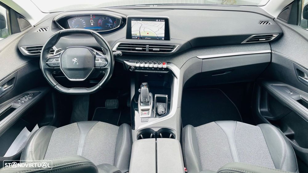 Peugeot 3008 1.5 BlueHDi Allure EAT8 - 11
