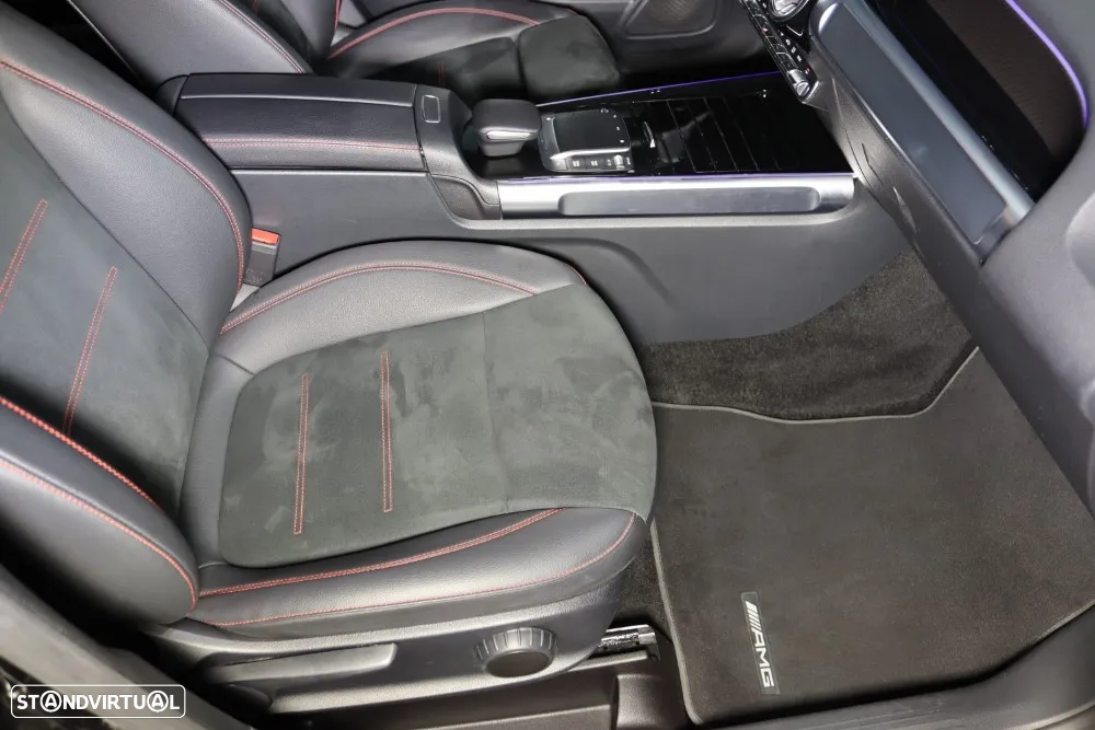Mercedes-Benz GLB 180 d AMG Line - 22