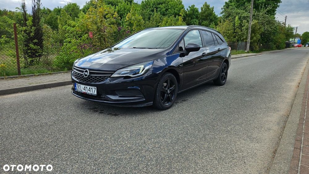 Opel Astra - 1
