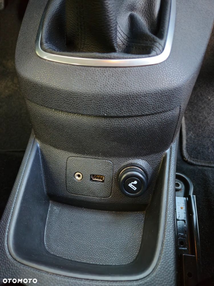 Ford Fiesta 1.0 SYNC Edition - 24