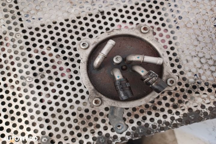 Capac filtru ulei Volkswagen VW Passat B6  [din 2005 pana  2010] seria wagon 5-usi 2.0 BlueTDI DSG - 3