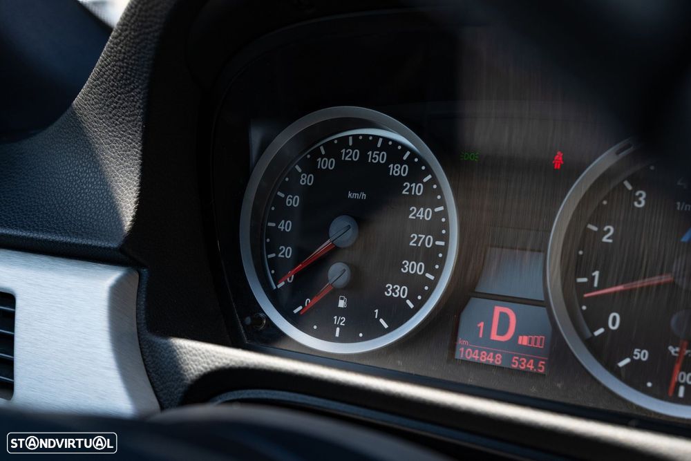 BMW M3 Auto - 22