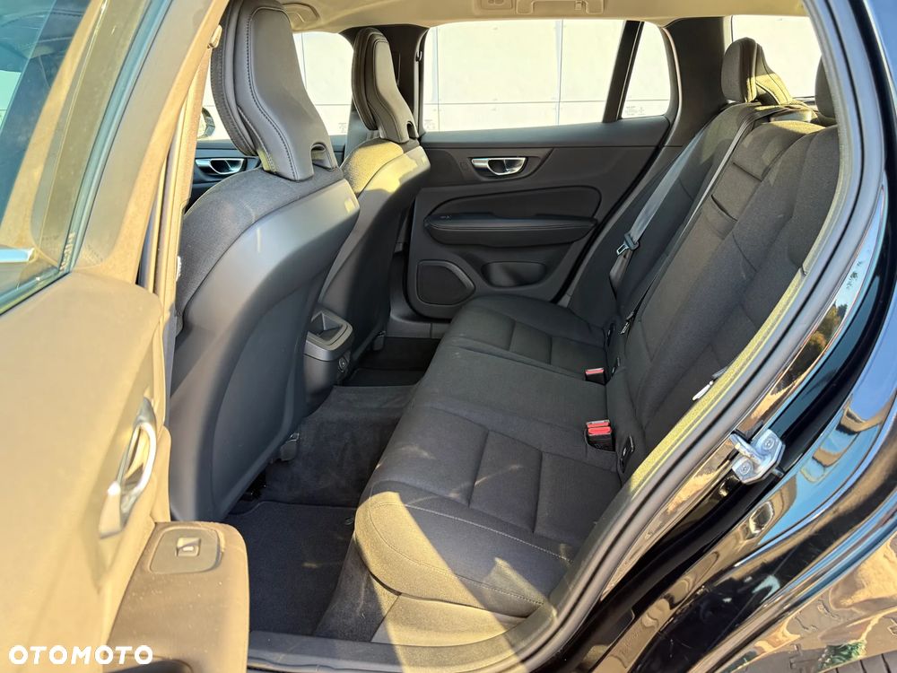 Volvo V60 B4 D Geartronic Momentum - 12