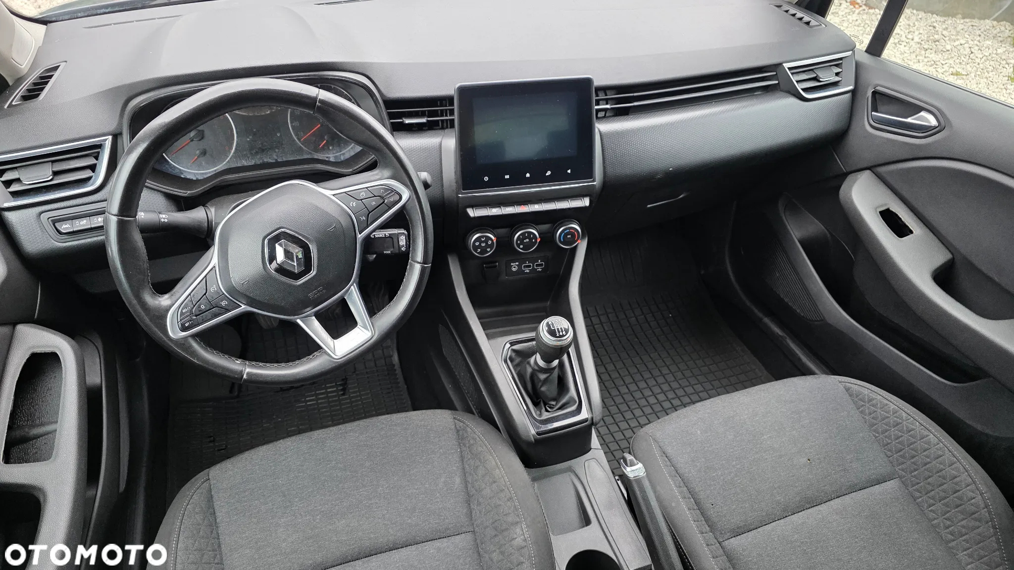 Renault Clio 1.0 TCe Intens - 11