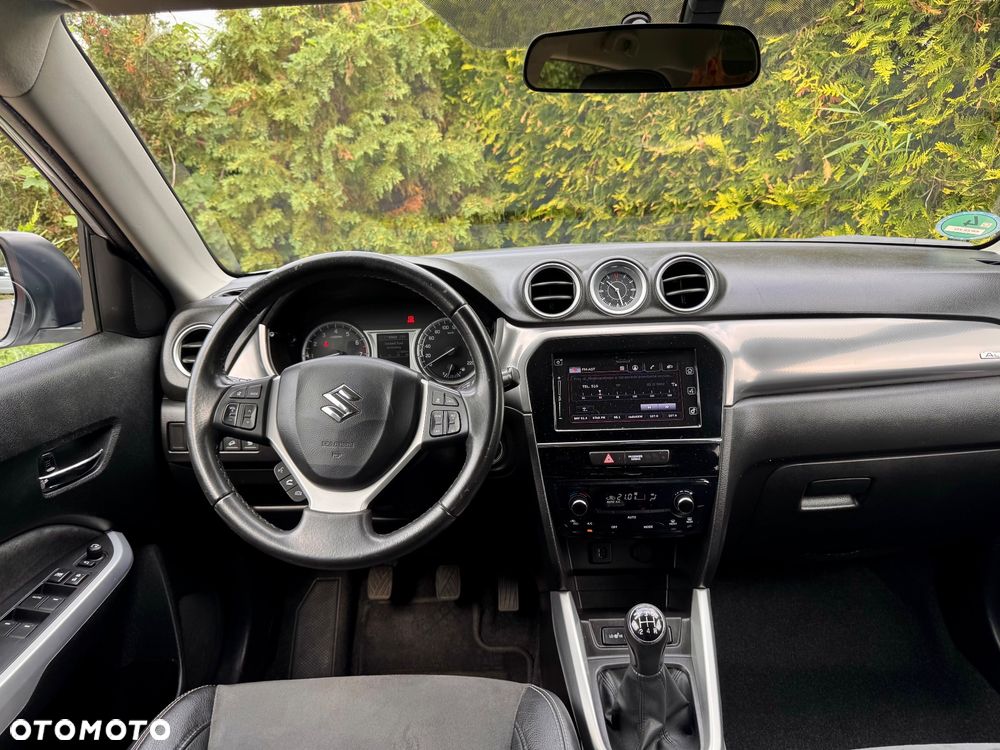 Suzuki Vitara 1.6 (4x4) Allgrip Comfort+ - 27