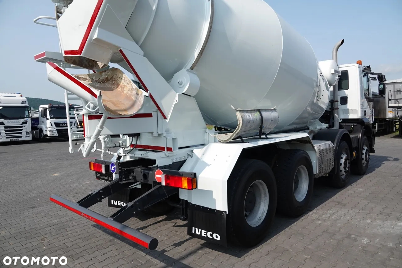 Iveco TRAKKER 400 / 8X4 / BETONOMIESZARKA 9 M3 / LIEBHERR / ALUFELGI / EURO 6 - 11