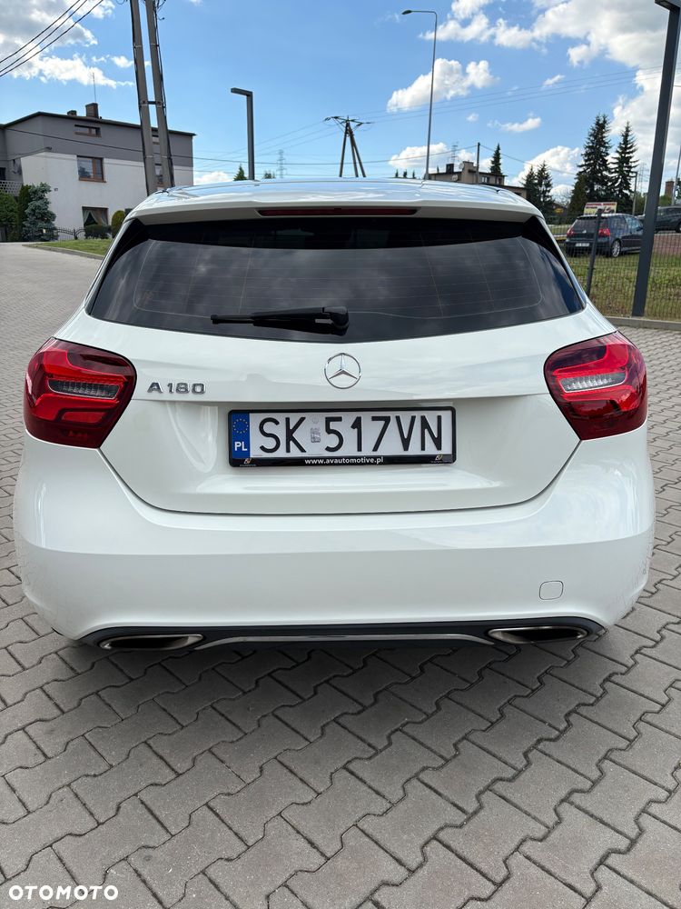 Mercedes-Benz Klasa A 180 7G-DCT - 2