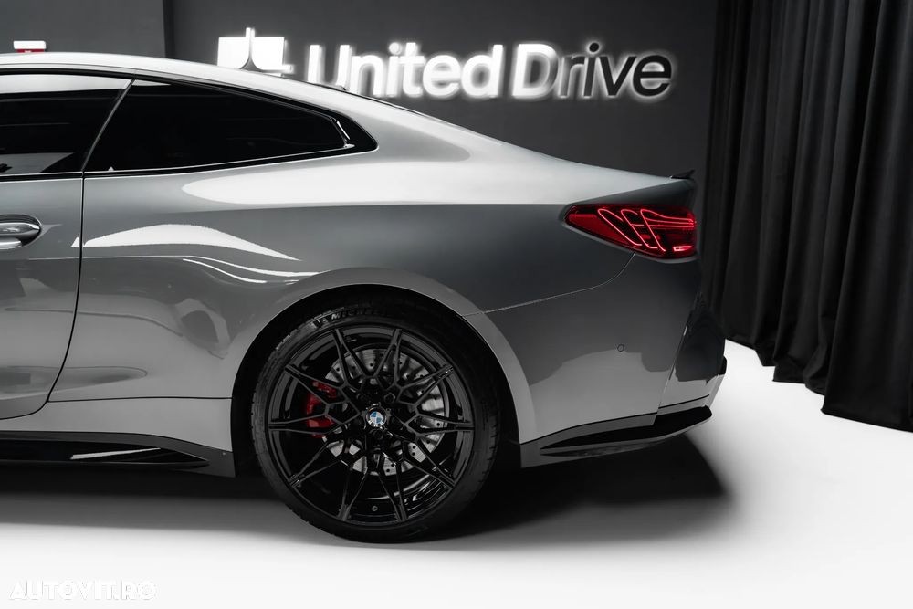 BMW M4 Competition M xDrive AT - 37