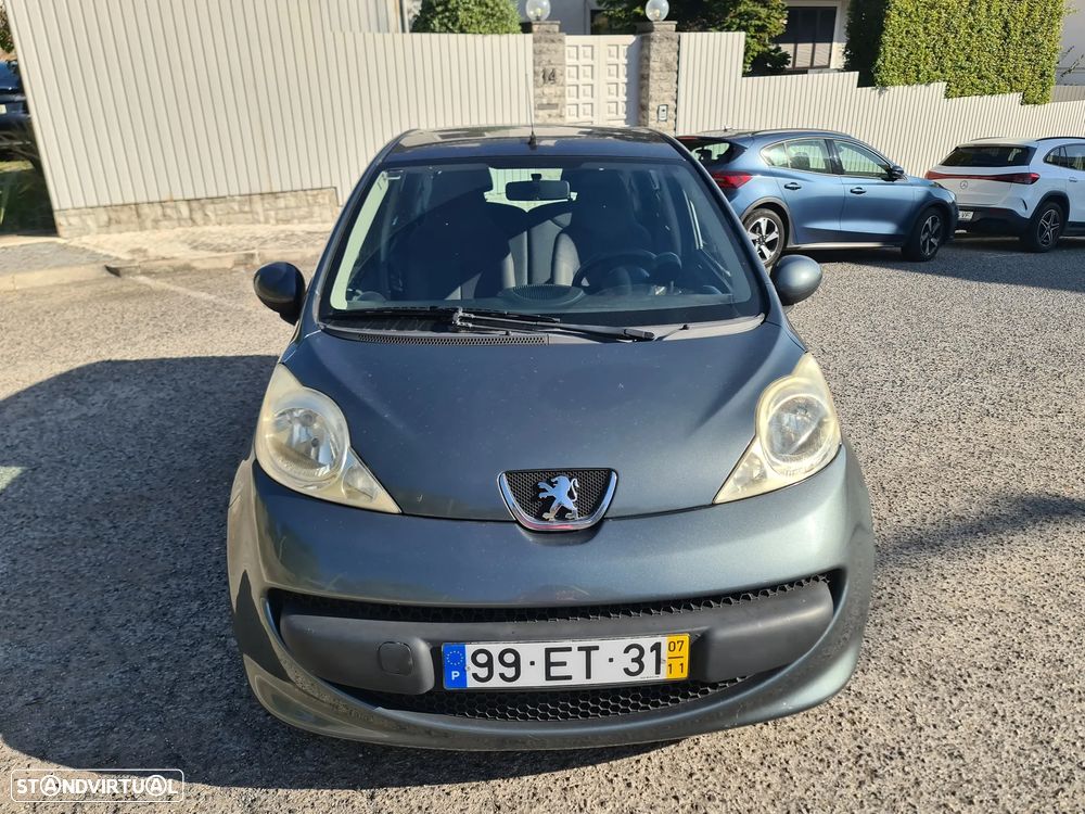 Peugeot 107 1.0 Trendy - 2
