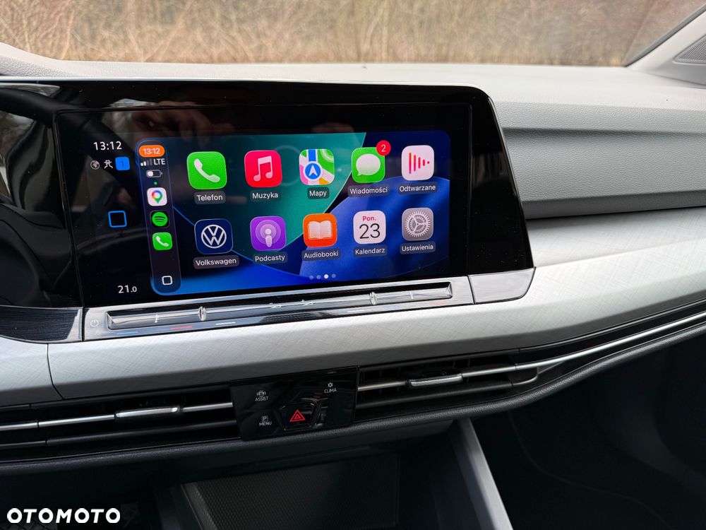 Volkswagen Golf - 28